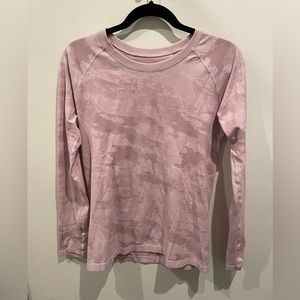 Athleta momentum long sleeve pink camo top Large